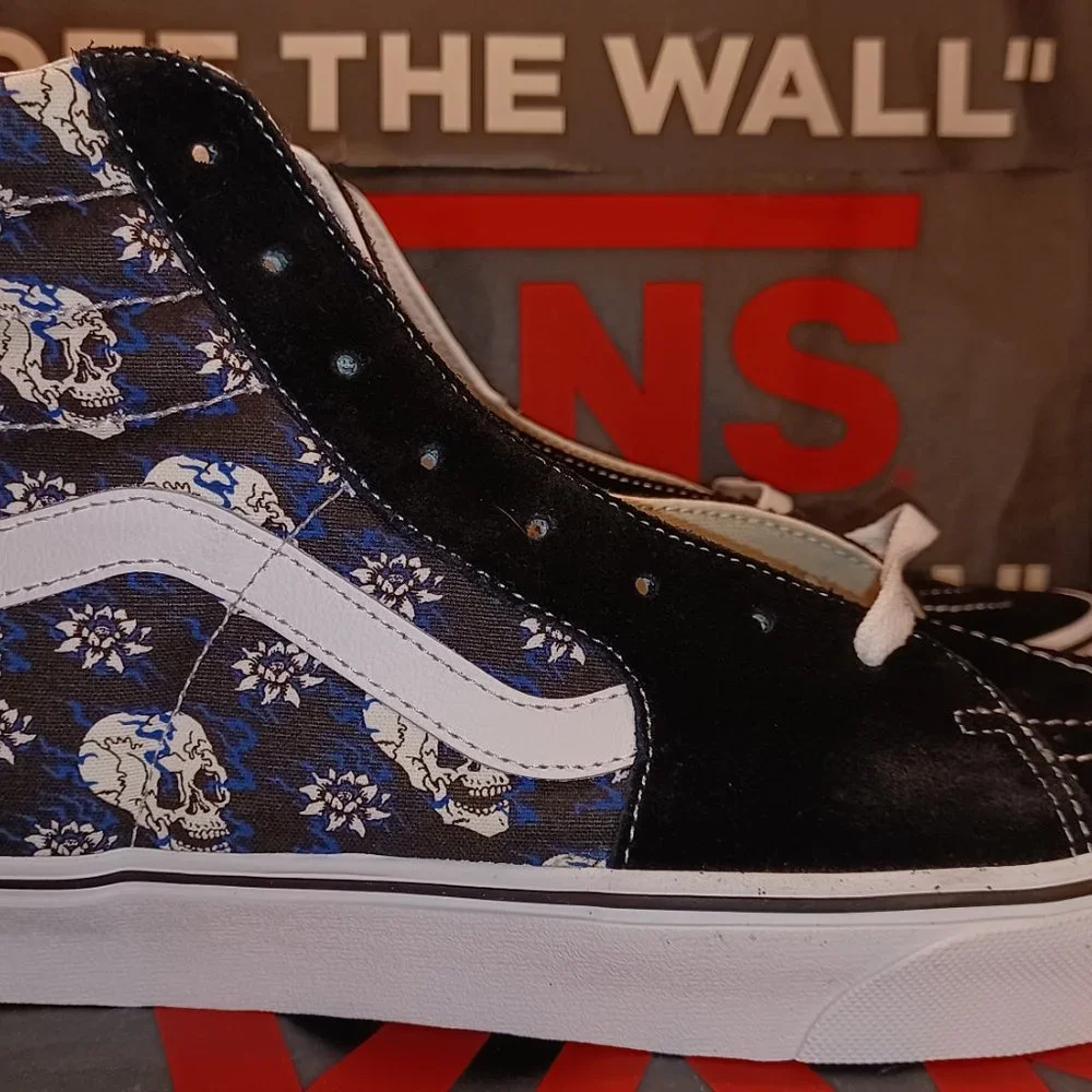 Vans Men's 12 Sk8-Hi Flash Skulls Canvas Suede Skate shoes Black VN0A4U3C1HJ